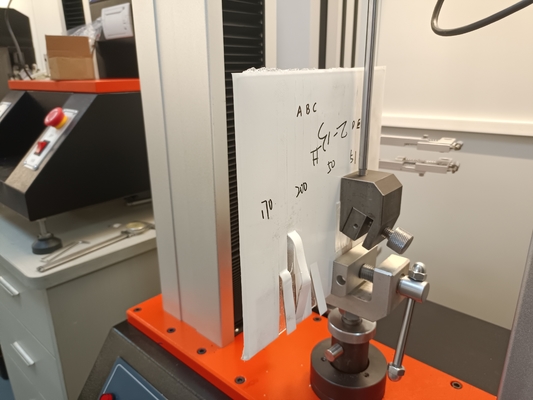 Film To Glass Adhesion Peel Universal Testing Machine 20kn Effective Width 390mm