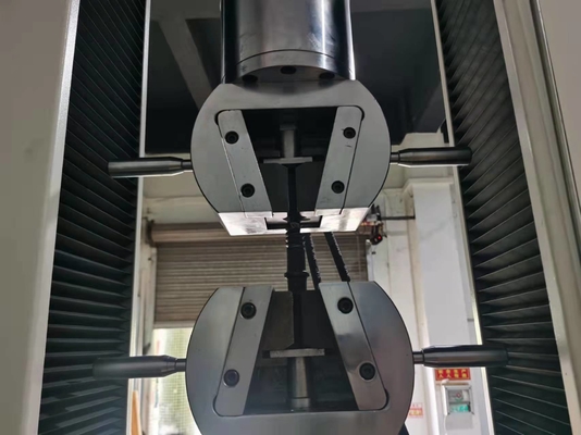 GB/T16491-1996 Universal Testing Machine Computer Servo Type Display Test Stand With 0.5 Grade Accuracy 20 Ton