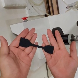 Dispositivi di taglio pneumatici per il taglio di gomma in laboratorio campione di gomma Min.5kg/Cm2 Fonte di uscita 2 coltelli stupidi
